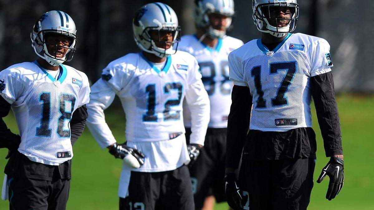 
Carolina Panthers wide receiver Devin Funchess, right, lines up with other receivers to begin a drill during practice on Tuesday.
