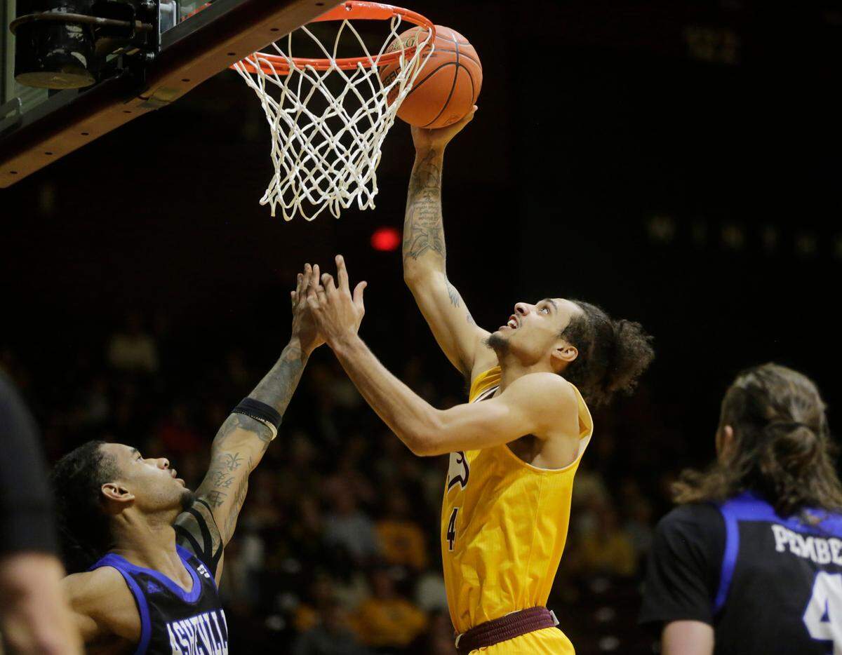 Winthrop’s Kelton Talford.