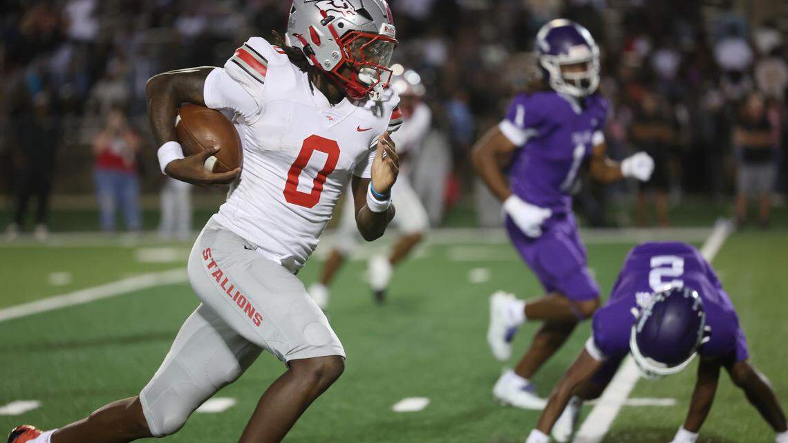South Pointe rallies past Northwestern in wild Rock Hill area football rivalry
