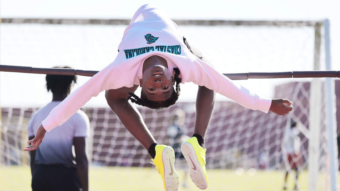South Pointe track athlete sets high-jump record, and it’s a family affair