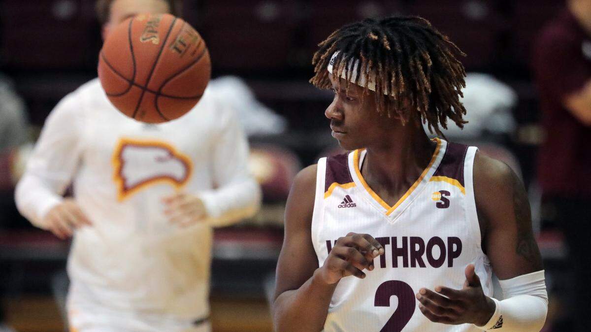 Winthrop’s Sin’cere McMahon walks past the ball in Winthrop’s home contest against Mercer Nov. 13 in Rock Hill.